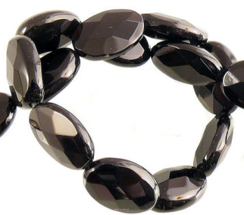 Onyx Ovals 12 / 8mm facetted cord 40cm 32 ovals