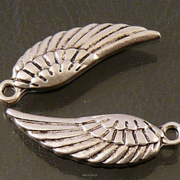 Pendant Wing 26 / 8mm Color Silver