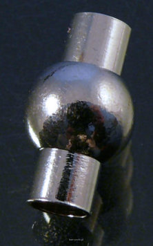 Zapięcie Magnetyczne 17 mm otwór 5 mm kolor ciemne srebro
