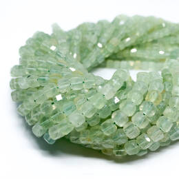 Prehnit Kostka Fasetowana 6x6 mm Sznur 40cm