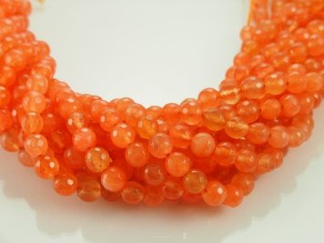 Jade Kugeln facettiert 8mm Orange Schnur 40cm