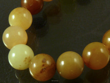 Natural jade balls 8mm rope 40cm