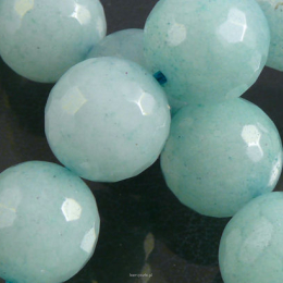Jade Color Balls 10mm facetted Mint Cord 38pcs